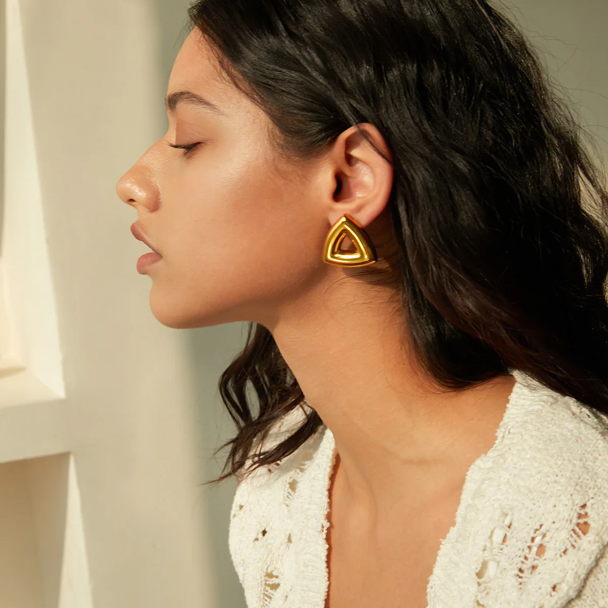 

Stainless Steel PVD 18K Gold Plated Tarnish Triangle Beads Stud Earrings For Woman Jewelry Wholesale Summer Trendy