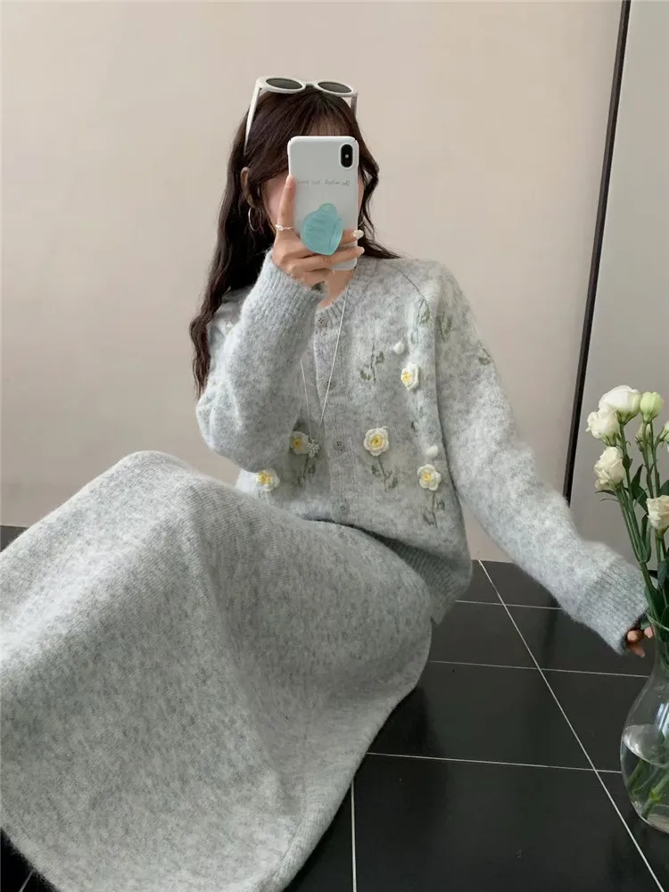 New Fall Winter 2 Pieces Knitted Suits Elegant O Neck Embroidery Flower Sweater Cardigan&Long Skirt Grey Casual 2pc Dress Sets