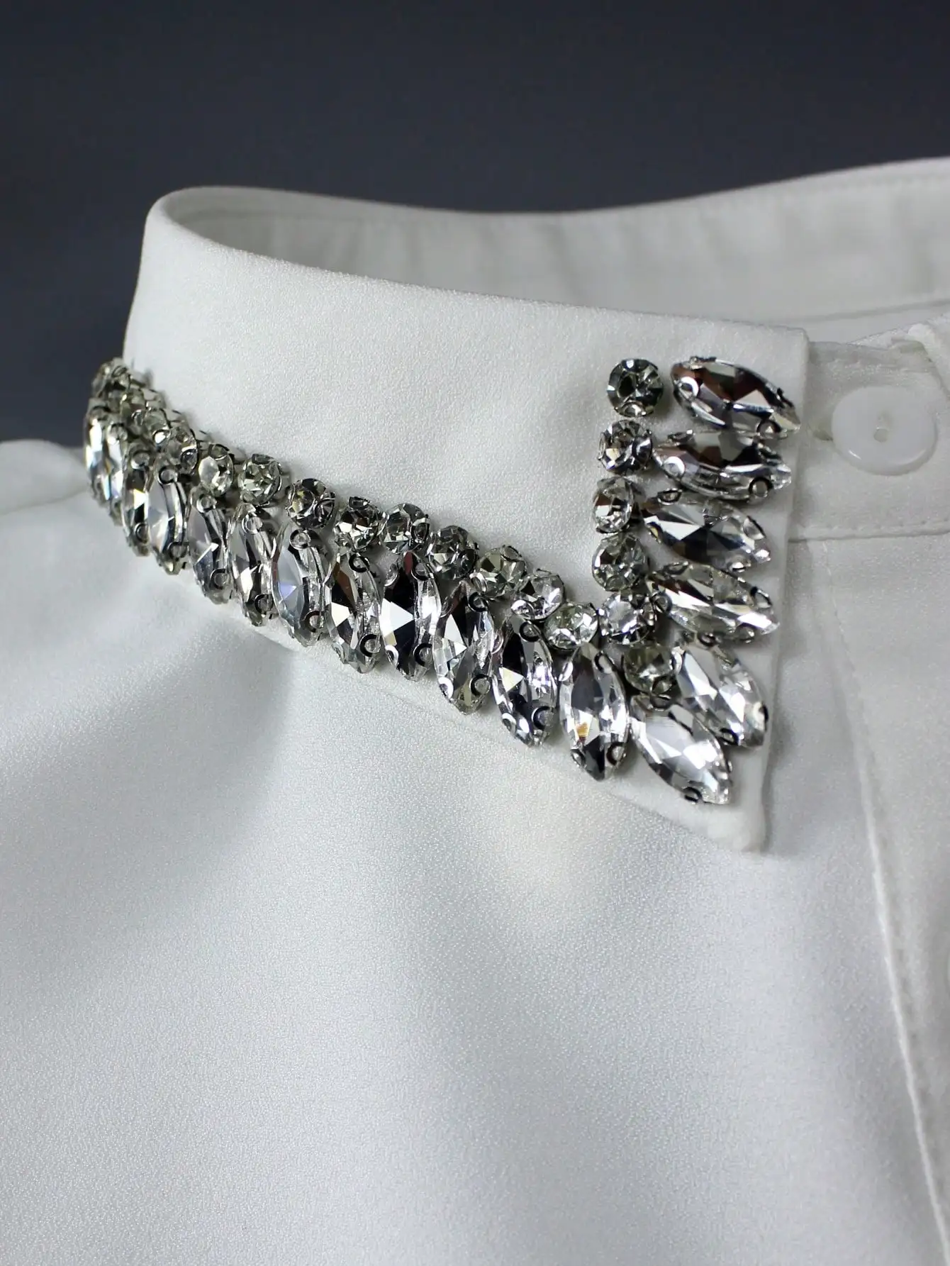 ياقة فاخرة قابلة للفصل عالية الجودة مع كريستالات متألقة - ياقة قميص نسائية أنيقة براقة ومتعددة الاستخدامات لجميع المواسم