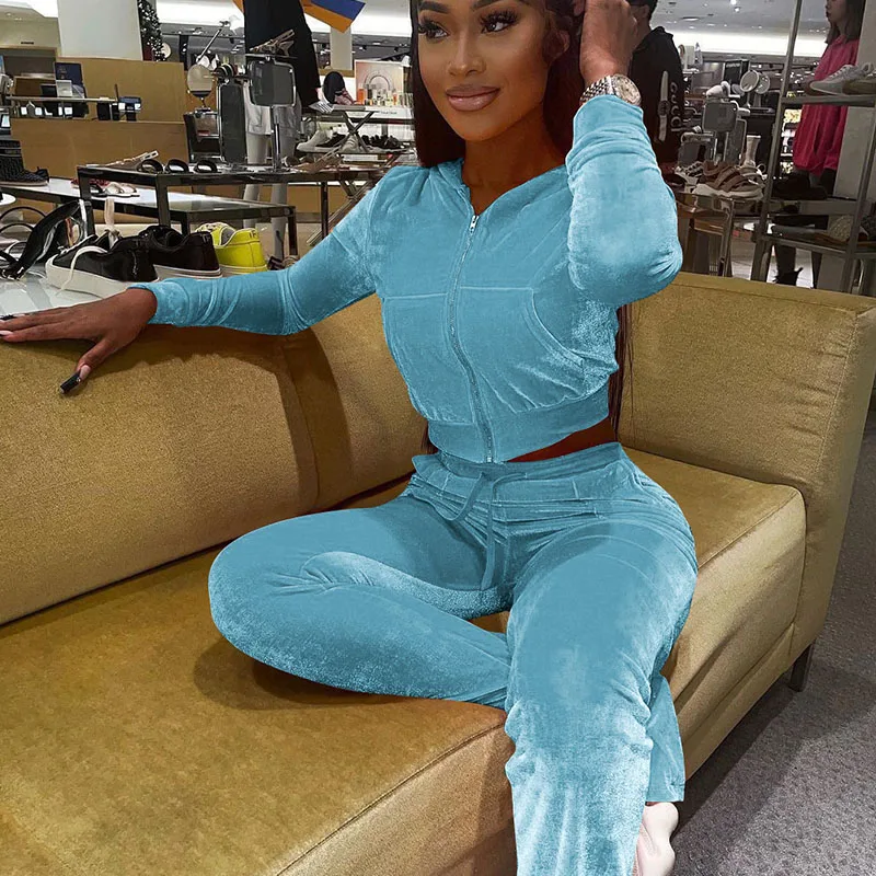 Autumn Winter Velvet Tracksuit Women Clothing Sets Sporty Casual Two Piece Set Top and Pants Running Fitness Velour Jogging Suit