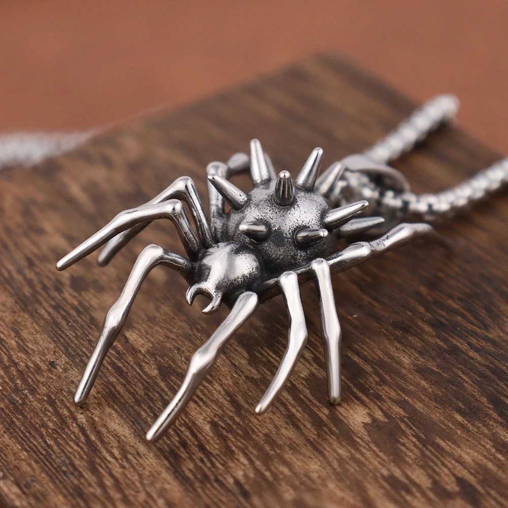 Retro Style Spider Pendant for Men High Quality Stainless Steel Singular Animal Necklace Halloween Gift Gothic Jewelry Wholesale