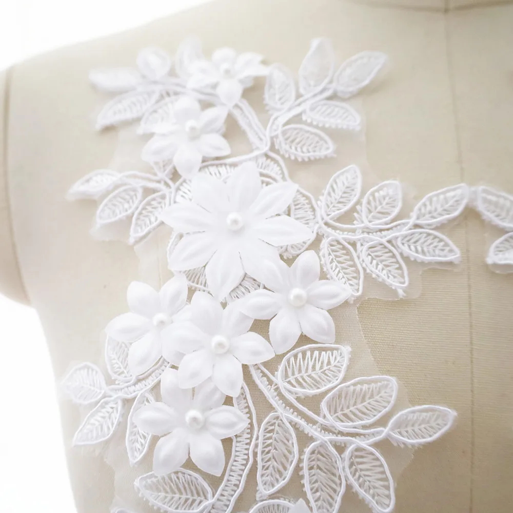 2PCS Pure White Embroidered Pearl Flowers Applique Lace Fabric Sew Patch Collar For Wedding Bridal Gown Clothes Dress DIY Crafts