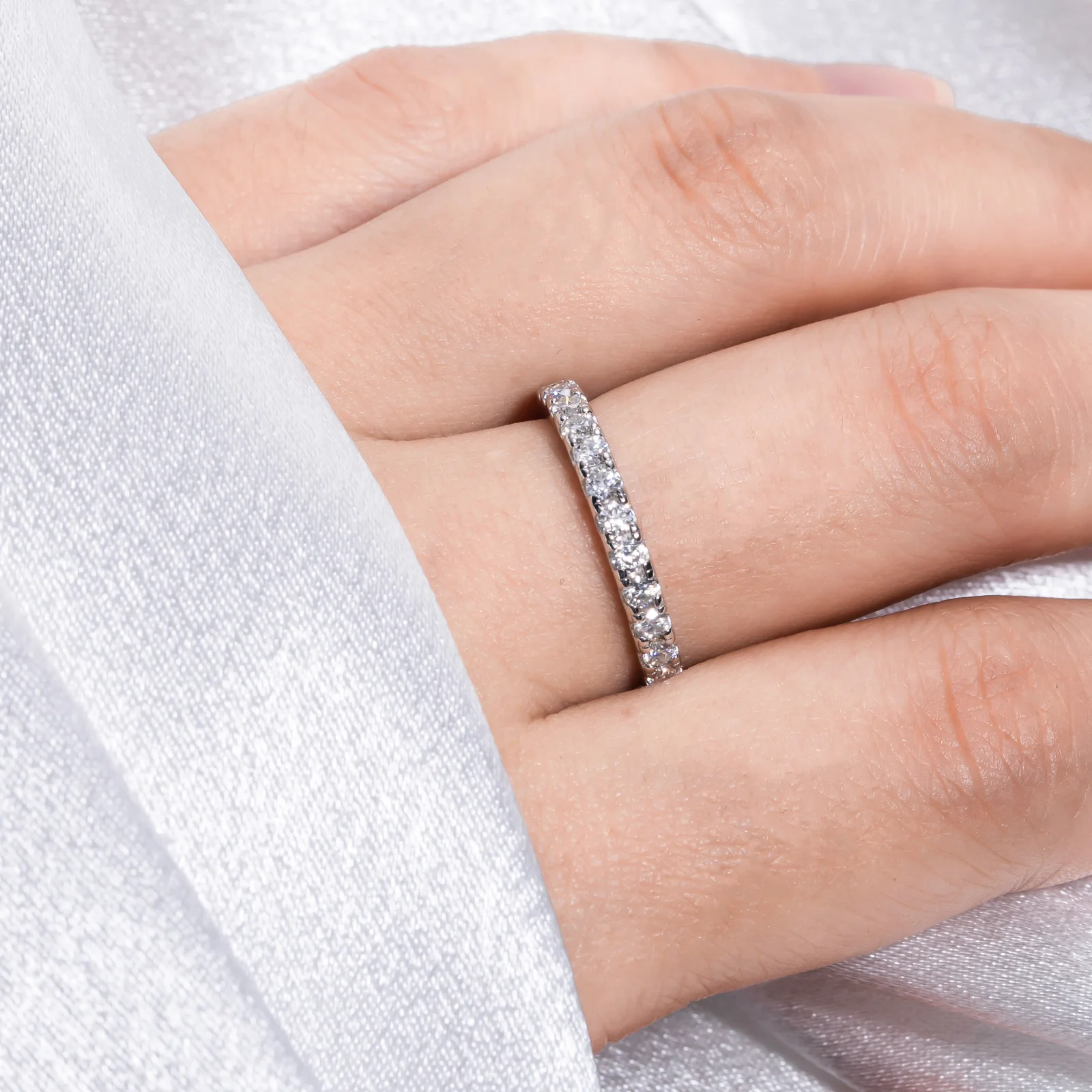 Carnica 1.9mm Stone Real Moissanite Ring Guard for Women S925 Sterling Silver Sparkling Wedding Band Jewelry GRA D Color Gift