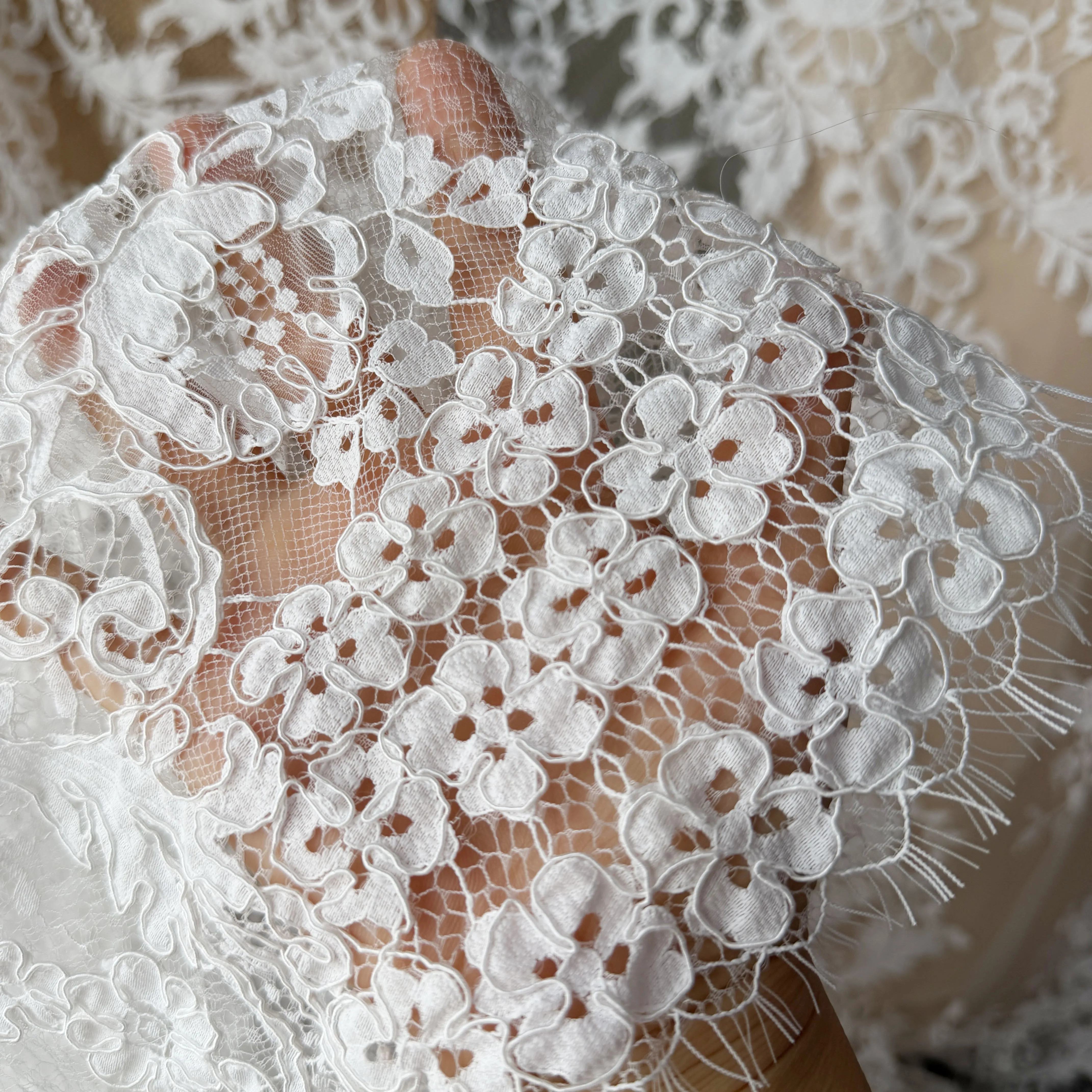 3 Yards französischer Alençon-Spitzenstoff, Kordel, Braut- und Hochzeitsblumenstickerei – Detail 3