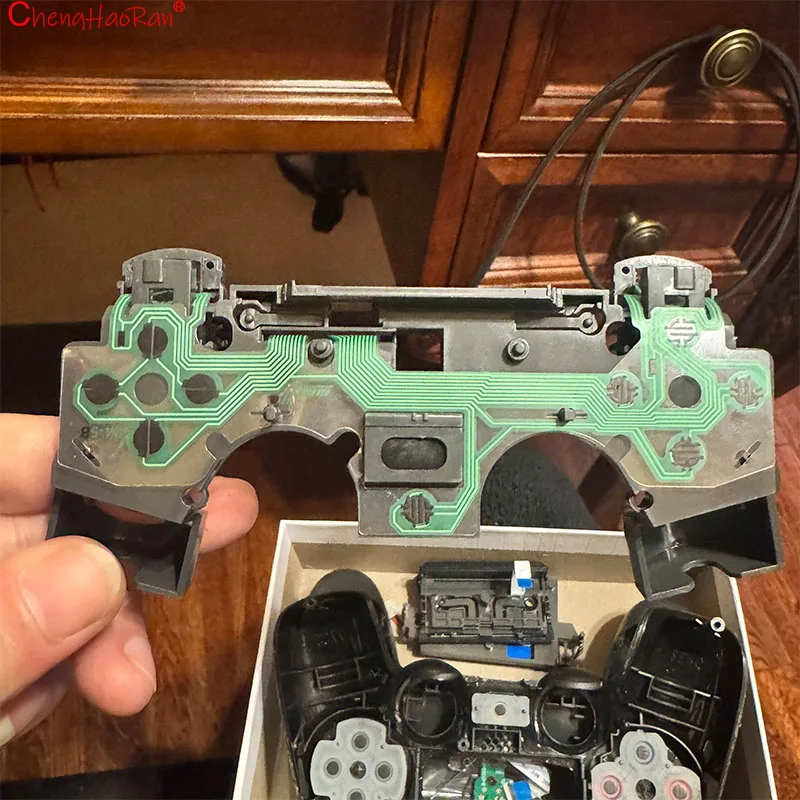 1PC Frame Skeleton For PS4 1100 1000 US Version 1100 1000 JP HK Version PS4 Slim JDS-030 040 050 Handle Inner Bracket