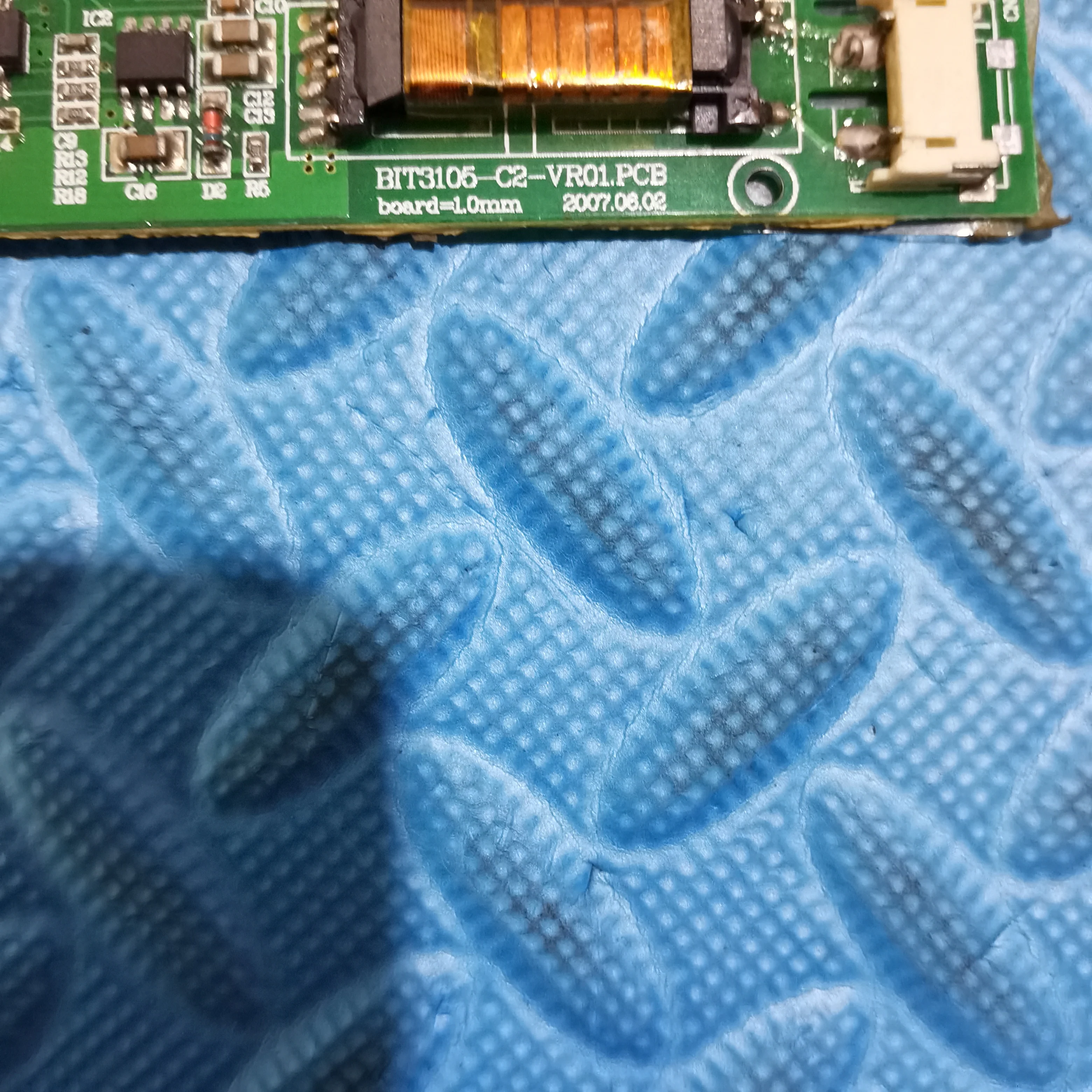 Inversor lcd BIT3105-C2-VR01.PCB