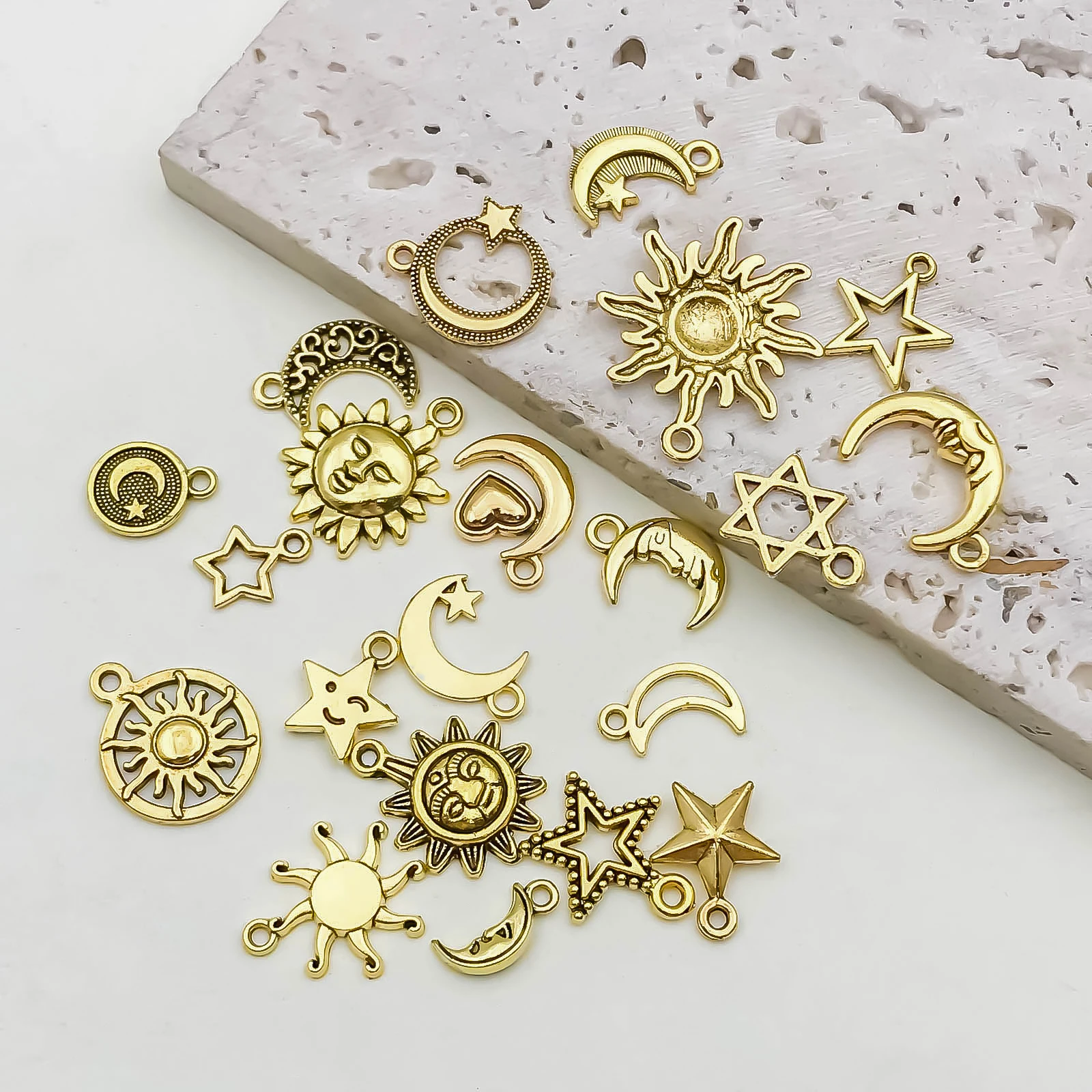 Charms Image 6