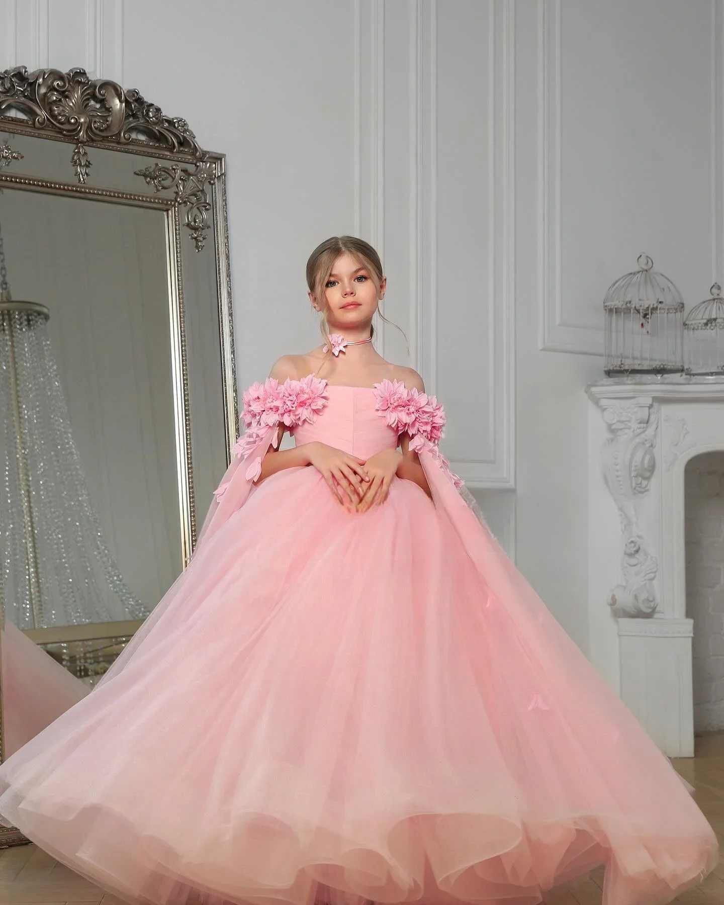 Dearin Off-The-Shoulder Bal Vloer Lengte Open Rug Rokken Gedrapeerd Tule Applique 3d Flower Girl Jurken