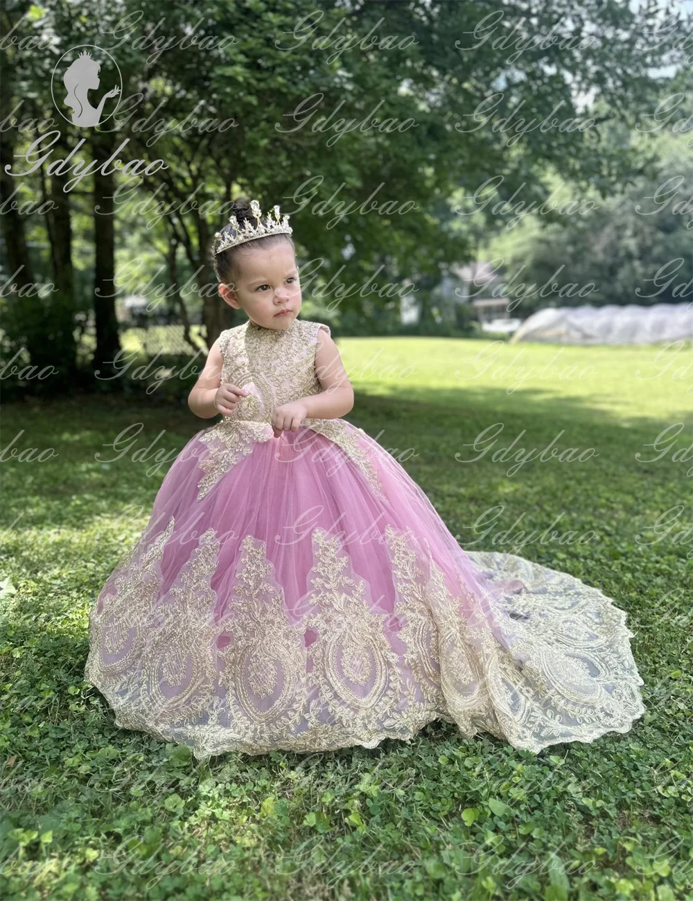 Vestido rosa de flores para niña, apliques dorados, cola de encaje para niños, cumpleaños, fotografía para niños pequeños, personalización de fiesta de graduación