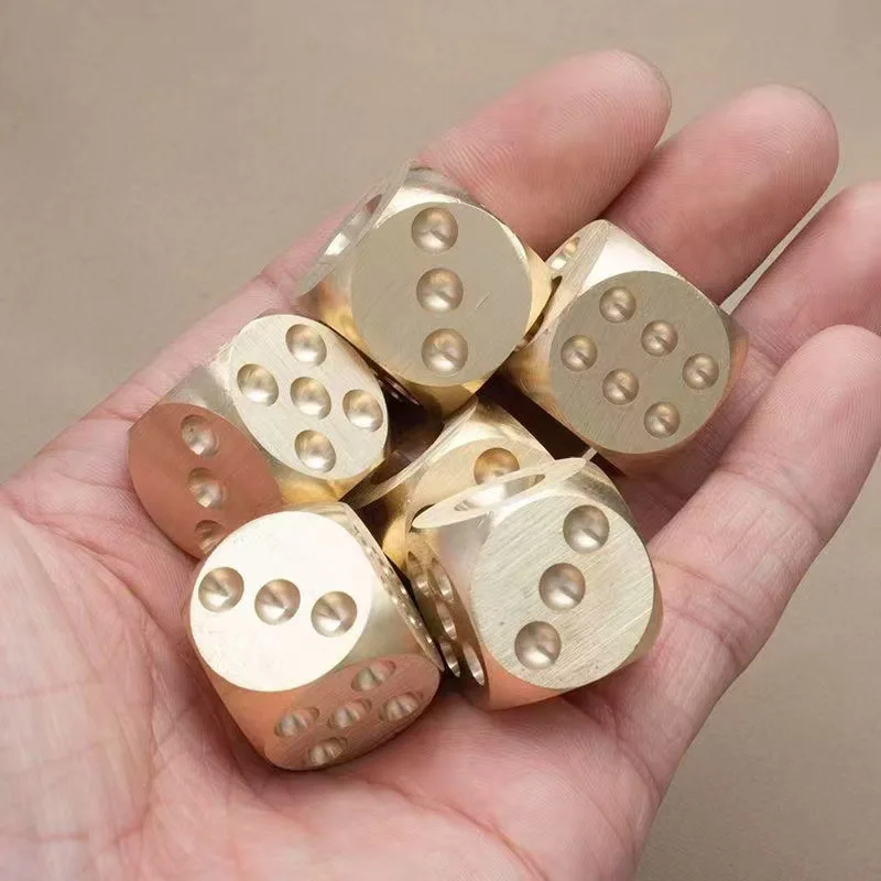 2PCS Metal Brass Dice Party Fun Props Entertainment KTV Bar Family Gatherings Role Playing Toys Board Games Accessories