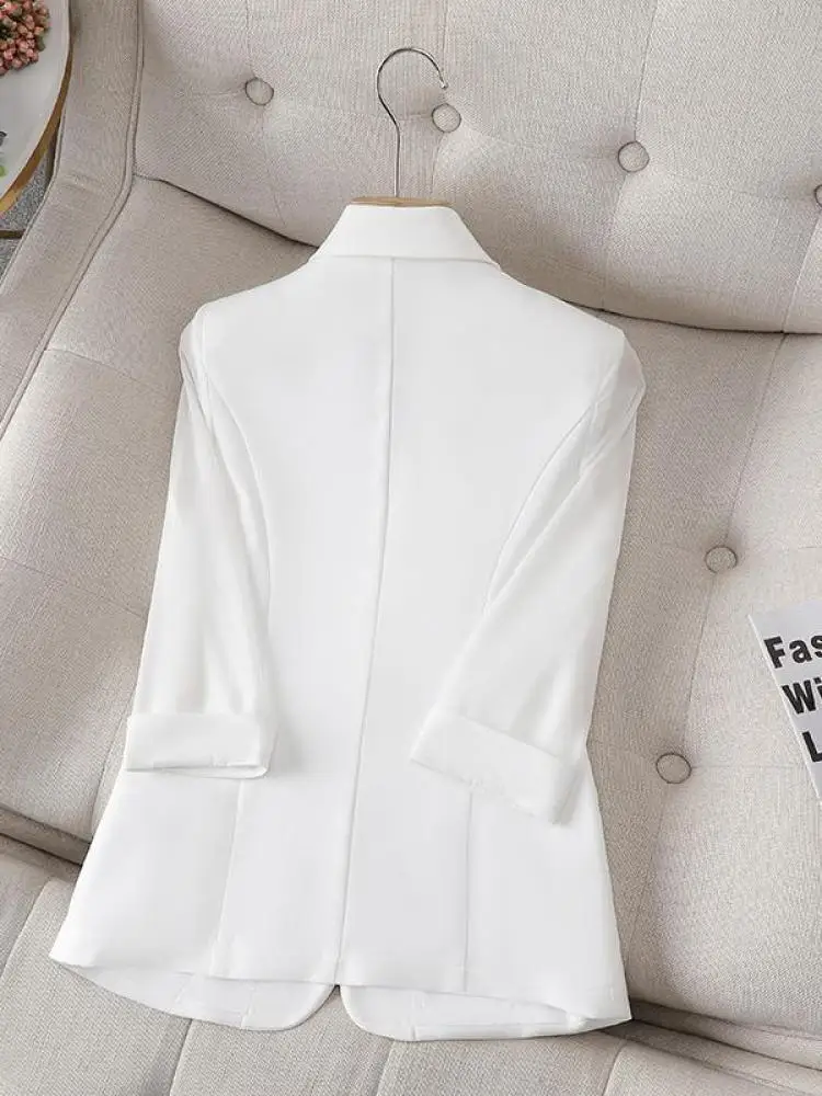 ربيع الخريف أسود أبيض أنيق متعدد الاستخدامات سبعة أرباع كم السترة معطف المرأة الأخضر زر واحد مكتب سترة 2025 الكورية