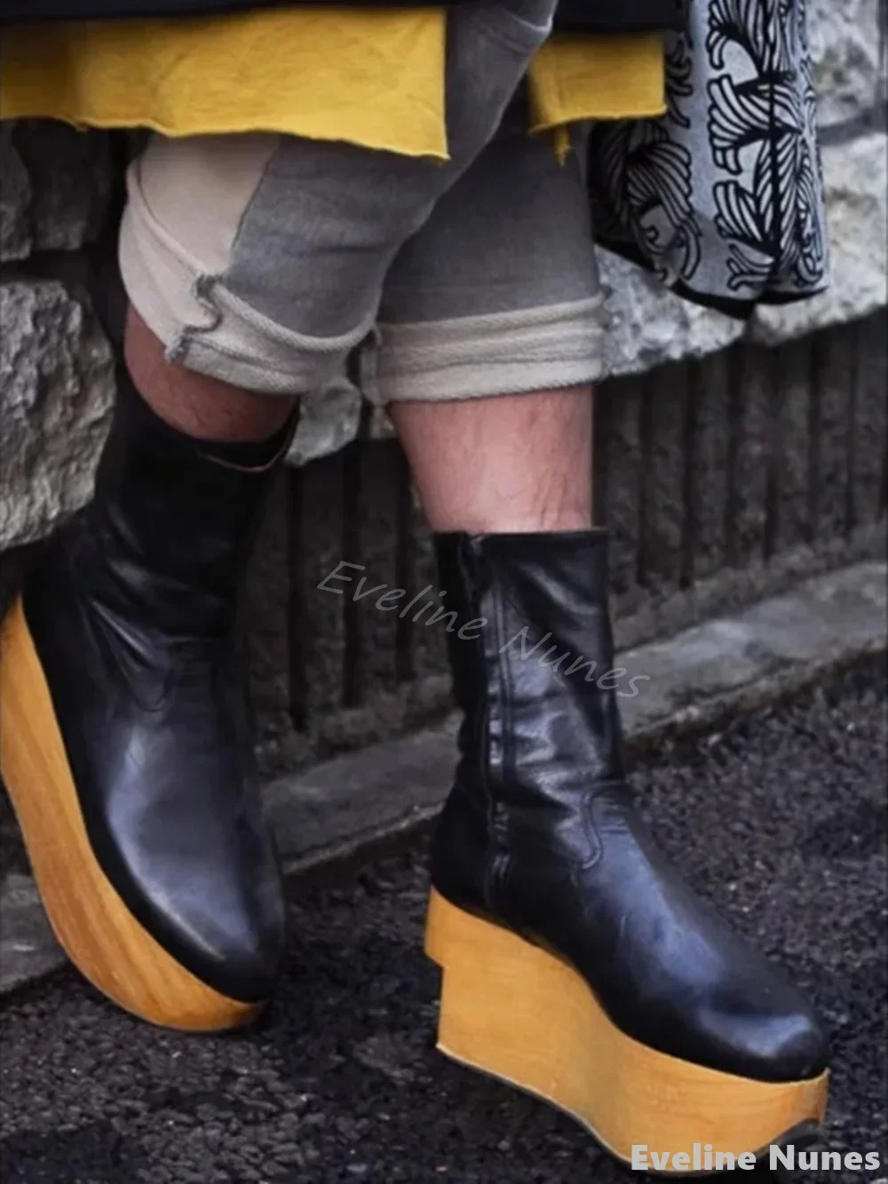 Strange Style Platform Rocking Shoes women Clogs Height black leather side zipper mid calf boots new fashion design Chelsea boot
