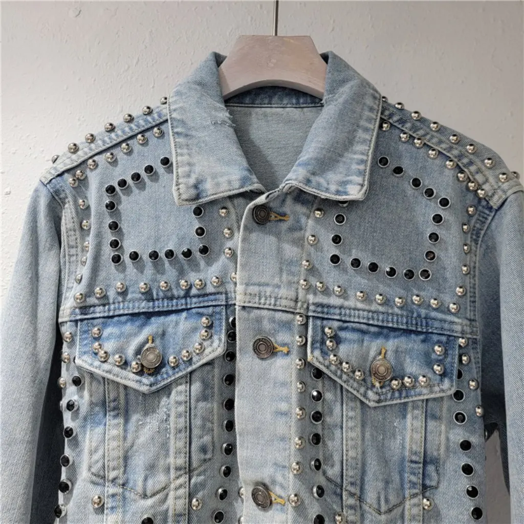 

Women's Loose Casual Versatile Denim Jacket Autumn New Heavy Industry Rivet Diamond Hole European Station Top
