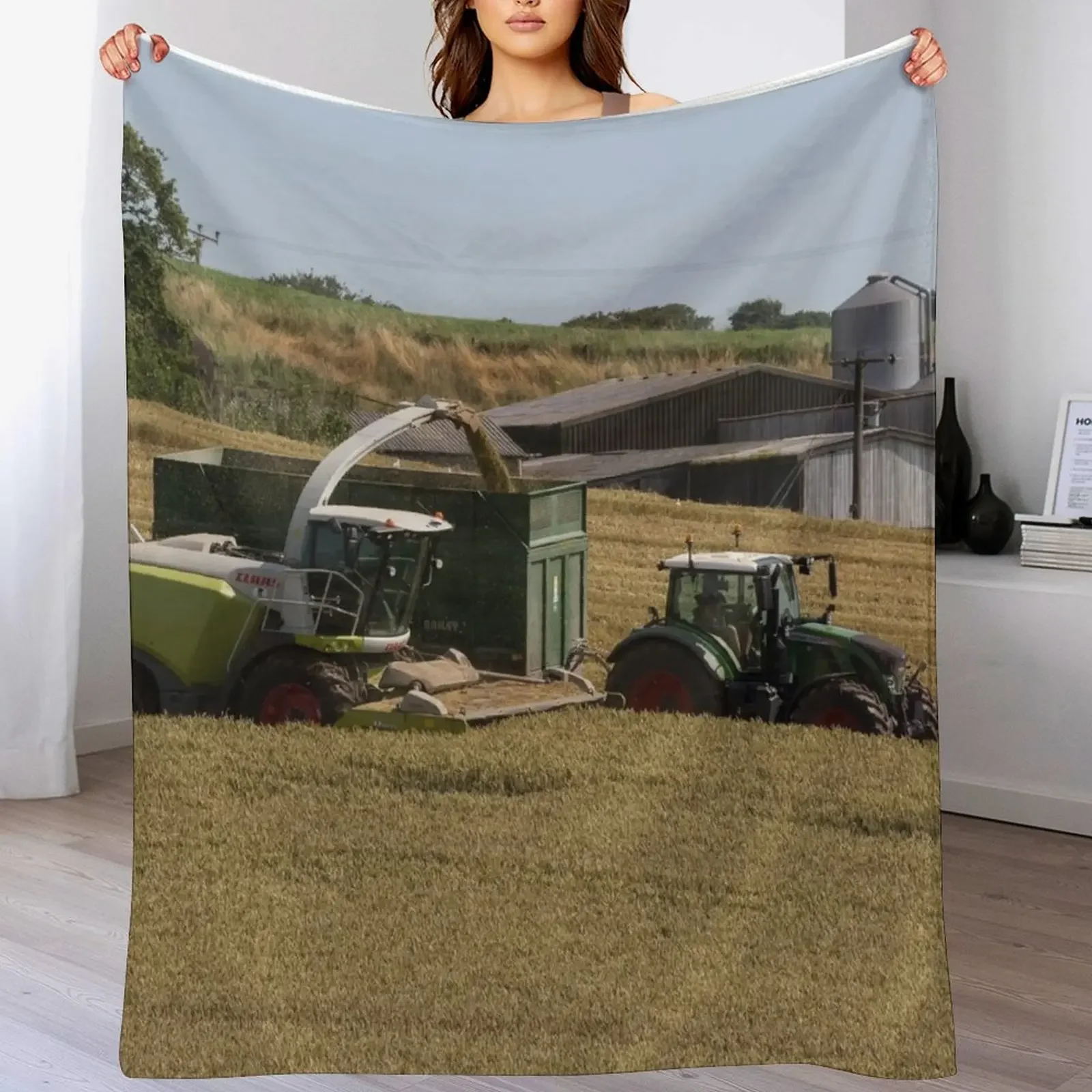 

Harvest time, Fendt bring in the grain Throw Blanket christmas decoration Camping Decorative Sofa Plush Blankets