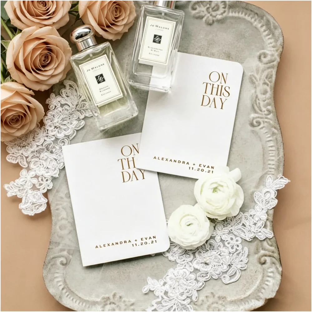 

Книги для свадебных обетов с цветочным узором и настоящей золотой фольгой, набор для него и для нее для свадебной церемонии