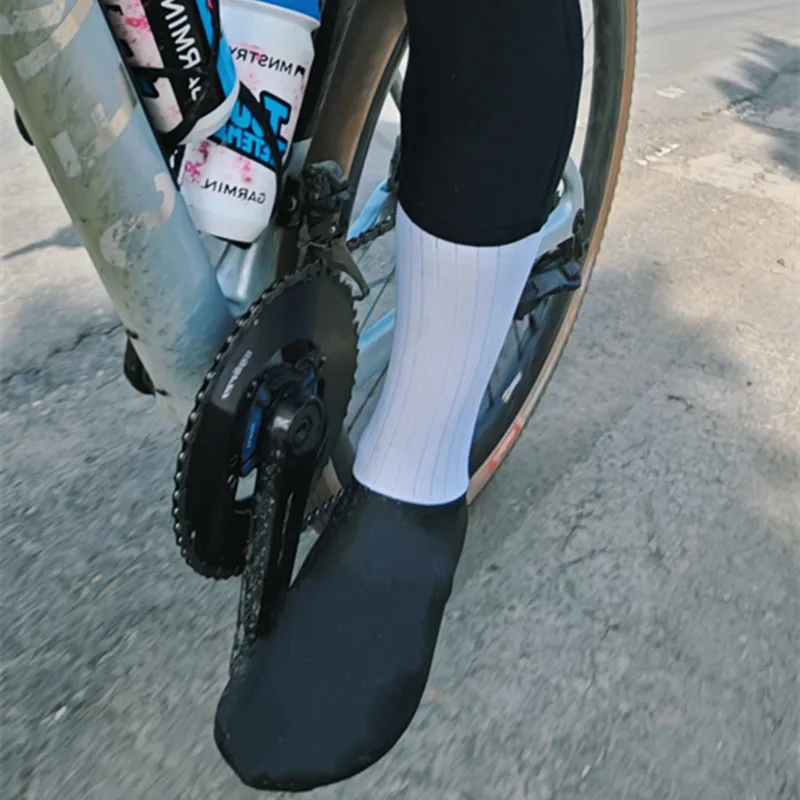 Thumbnail 4 - #49 Top Cycling Shoe Covers Picks for Every Budget