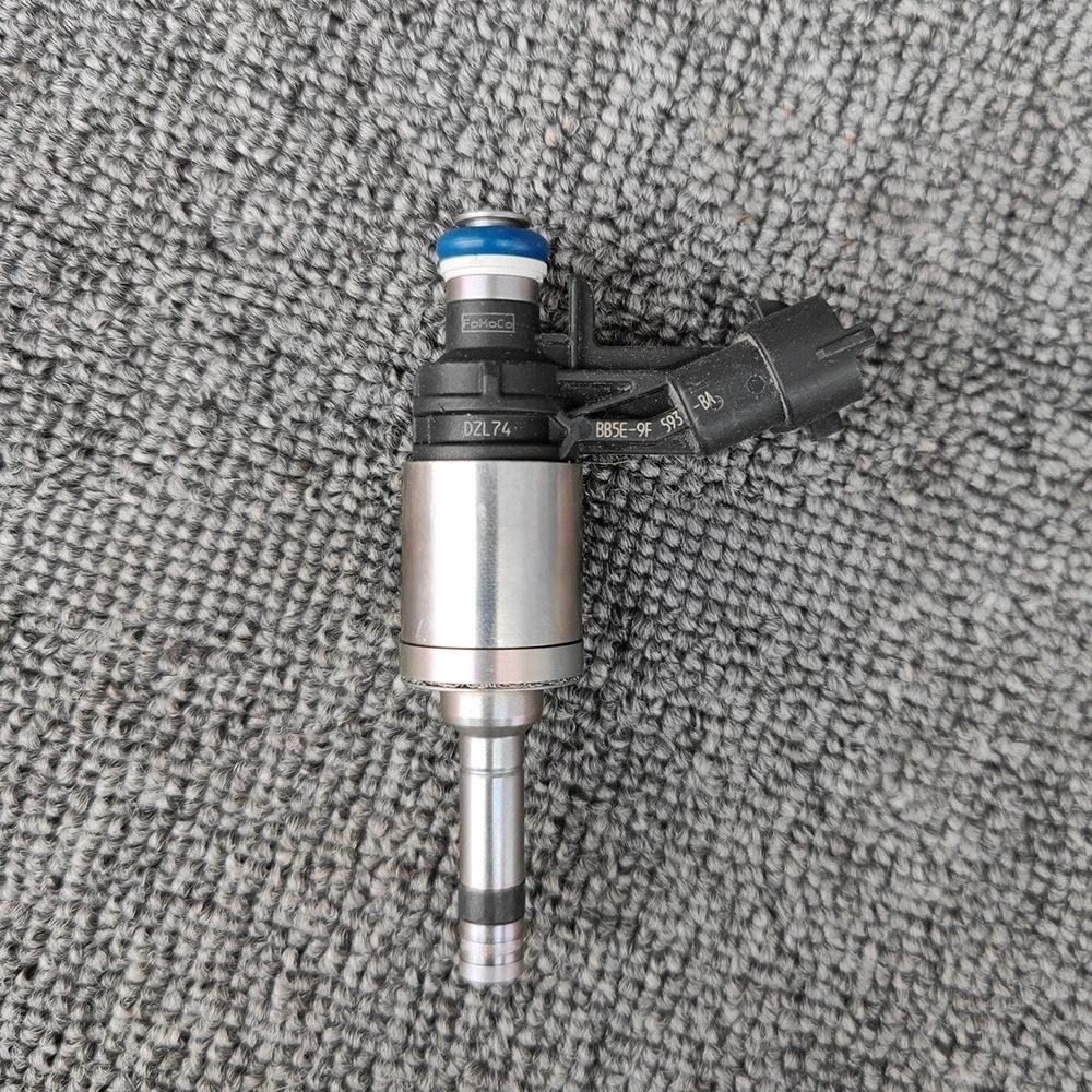 0261500147 Suitable for Land Rover, Aurora 2.0T Ford, New Mondeo, Fuel Injector LR024998