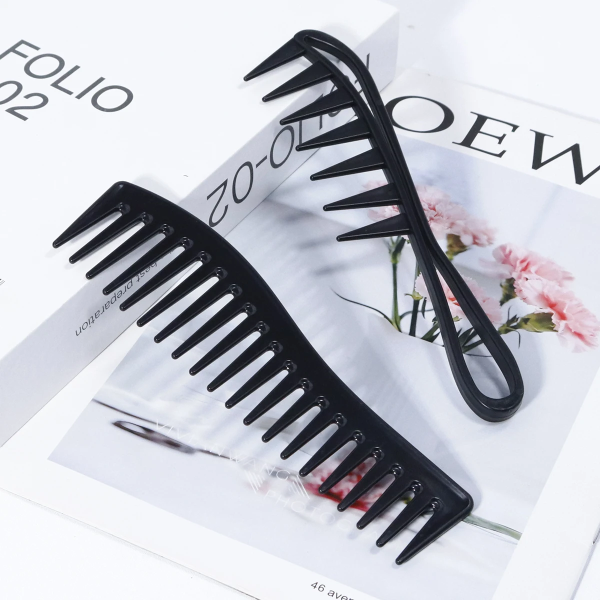 

2PCS Hair Styling Combs Set – Double-Sided Slant Combs, Salon-Grade Wide & Large Tooth Tools for Men, for Real Hair Wigs