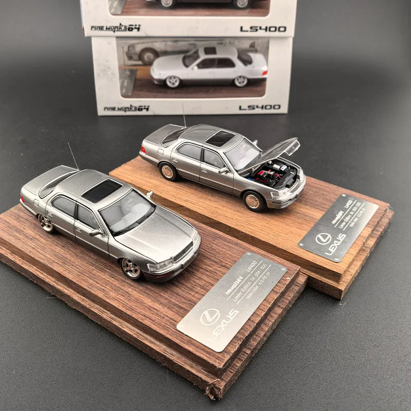 

Литой под давлением оригинальный масштаб 1:64 Lexus LS400, имитация сплава, модель автомобиля, статический дисплей, коллекционный подарок, игрушка, сувенирное украшение