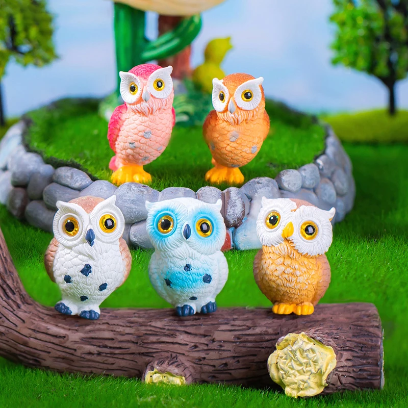 Mini Resin Animal Owl Figurines Micro Landscape Car Dashboard Home Desktop Ornaments