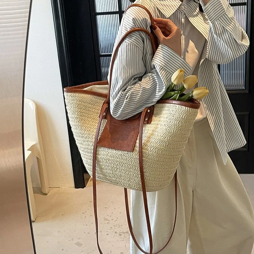 

Vintage Style Straw Baskets Bag Handmade Woven Raffia Circle Weave Shoulder Bag Rattan Material Bohemian Design Beach Bag