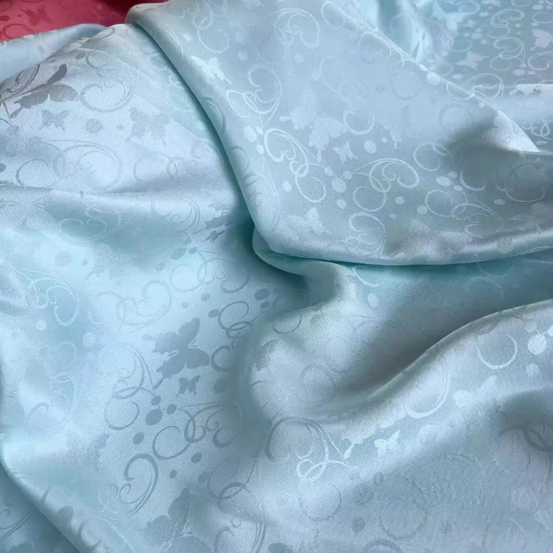 

Бабочка Золотая ветка Красочная шелковая жаккардовая ткань Новый китайский стиль Hanfu Cheongsam Роскошная тканая парчовая ткань для одежды