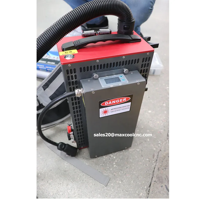 100W Portable Fiber Backpack Laser Cleaning Machine Backpack Household On-site Cleaning Service