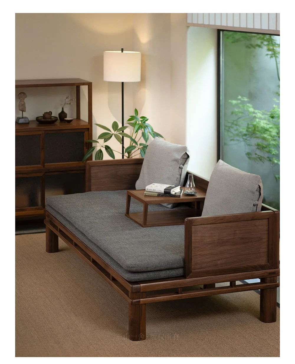 All solid wood sofa  black walnut fabric  combination push-pull Arhat bed