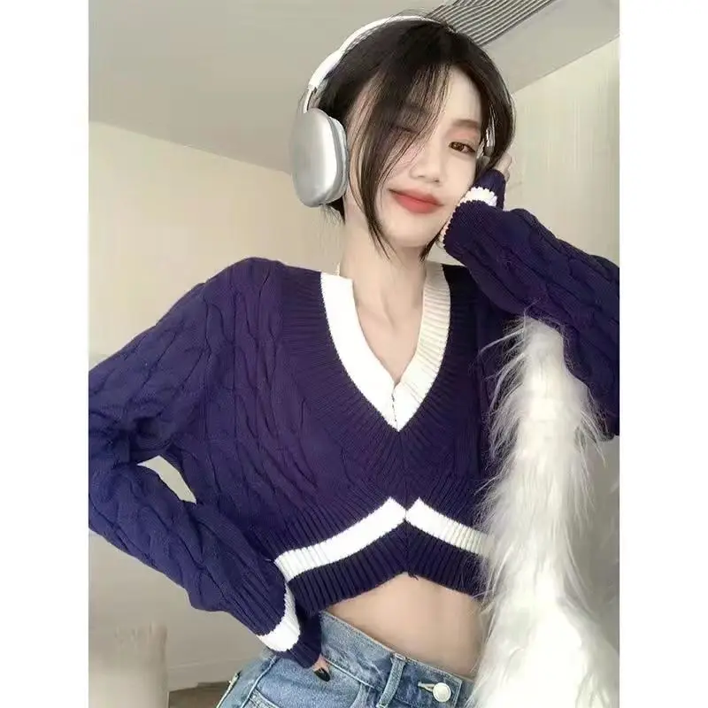 Maglione lavorato a maglia di fascia alta stile pigro per donna Nuovo top lavorato a maglia corto con scollo a V ampio e dimagrante per capispalla