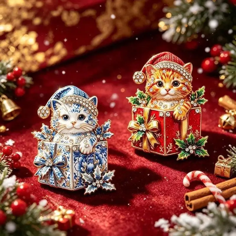 1Pcs Unisex 2-color Rhinestone Gifts Box New Year Party Brooch Pins Lovely Christmas Cat Brooches For Women