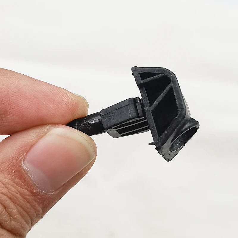 Fit For Nissan Note 2006 2007 2008 2009 2010 2011 2012 2013 Front Windshield Wiper Washer Nozzle Spray Jet