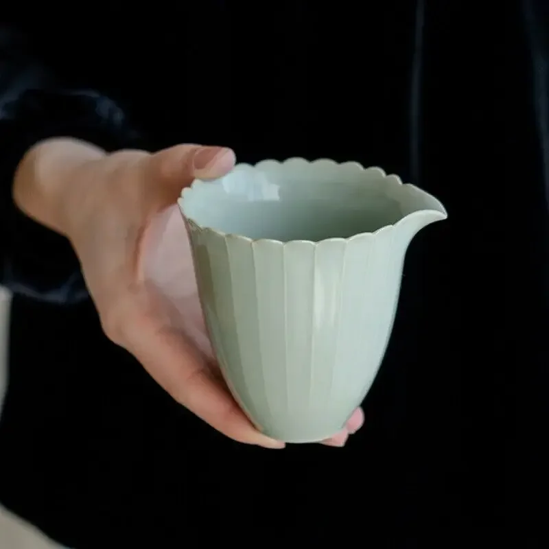 porcelain pitcher ceramic fair cup 180ml marked Chinese handmade craft petal new