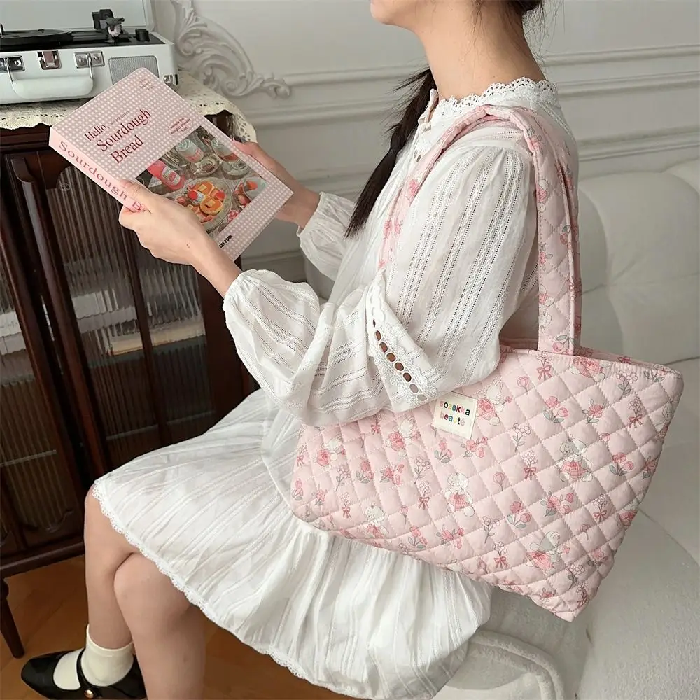 2024 Fashion Heart Shoulder Bag Women Cute Print Tote Bag Shoulder Bag Girls Book Bag Travel Shopping Bag