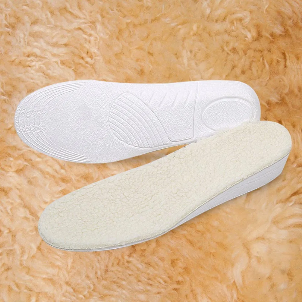 

1Pair 1.5cm Tall Insole Pads Made of Premium PU and Wool Warmth Enhancing Shoe Lifts for Slip Prevention Everyday Comfort