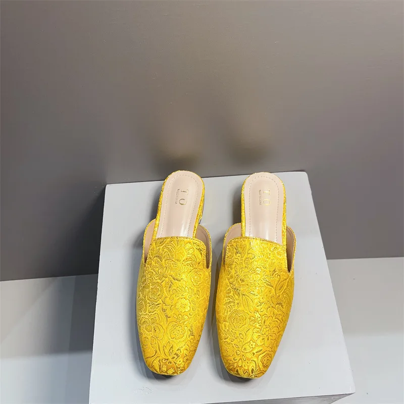 

Fashion Women's Shoes Exquisite Embroidery Mueller Slippers for Woman French Vacation Casual Shoes Designer Shoes Zapatos Mujer
