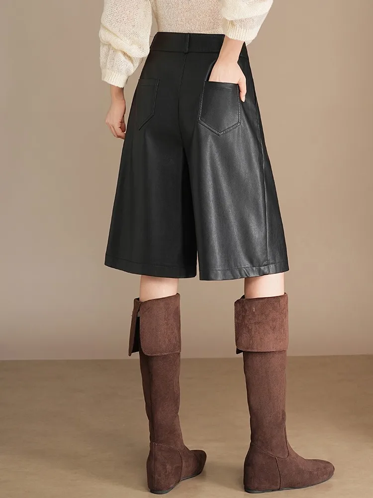 ZUZK New PU Leather Straight Bermuda Shorts Women Loose Shorts Autumn Winter Motorcycle Punk High Waist Fashion Bermuda Shorts