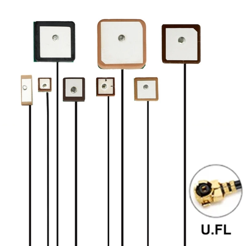 Car BeiDou GNSS Ceramic Patch Positioning Antenna With Wire Vehicle GPS Tracking Receiver