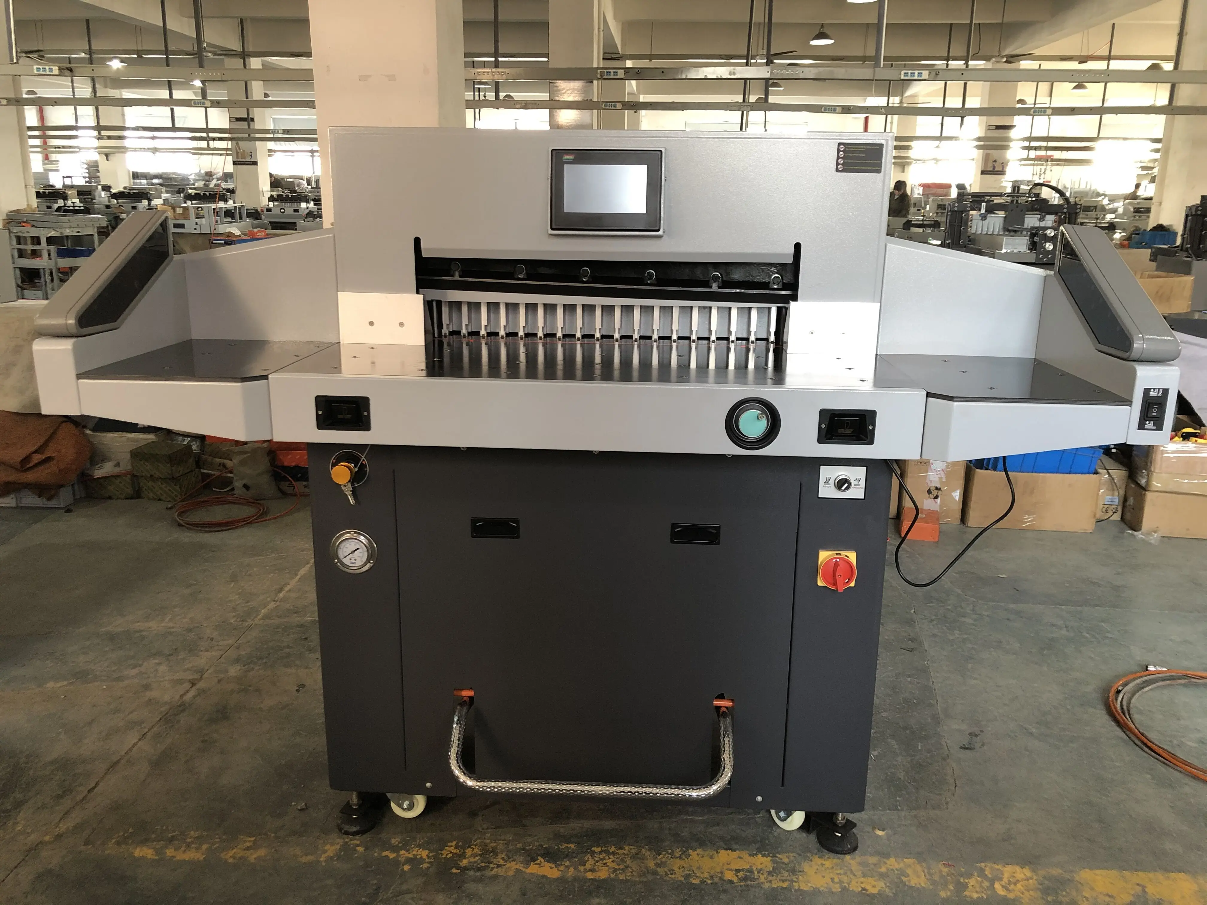 H720RT Hydraulic 720mm Cutting MACHINE Motor With Non-noise Infrared For Safety Operation With 80mm Thickness High Precision