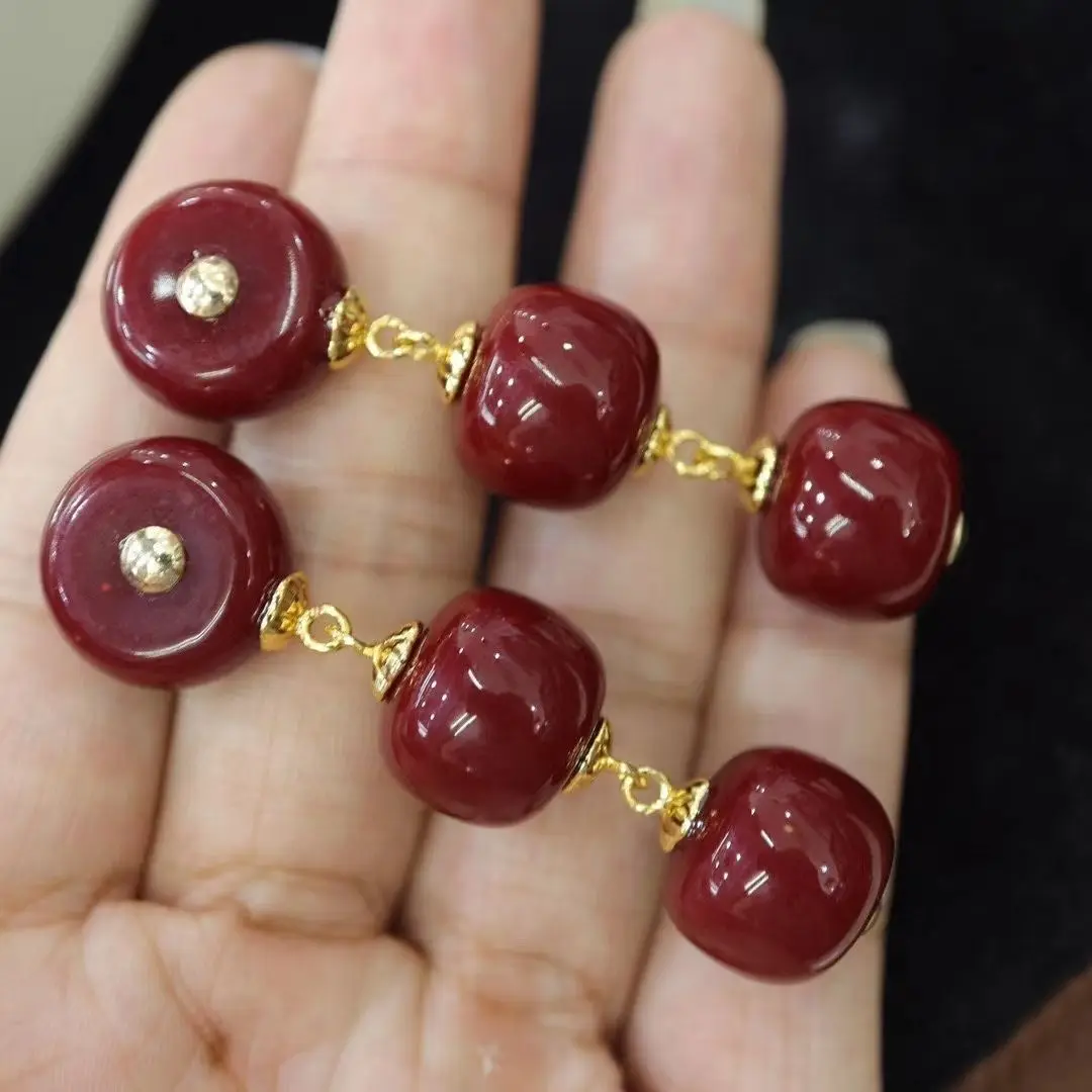 

Popular Nepal new Tibetan national temperament gold-plated high-end Tibetan accessories