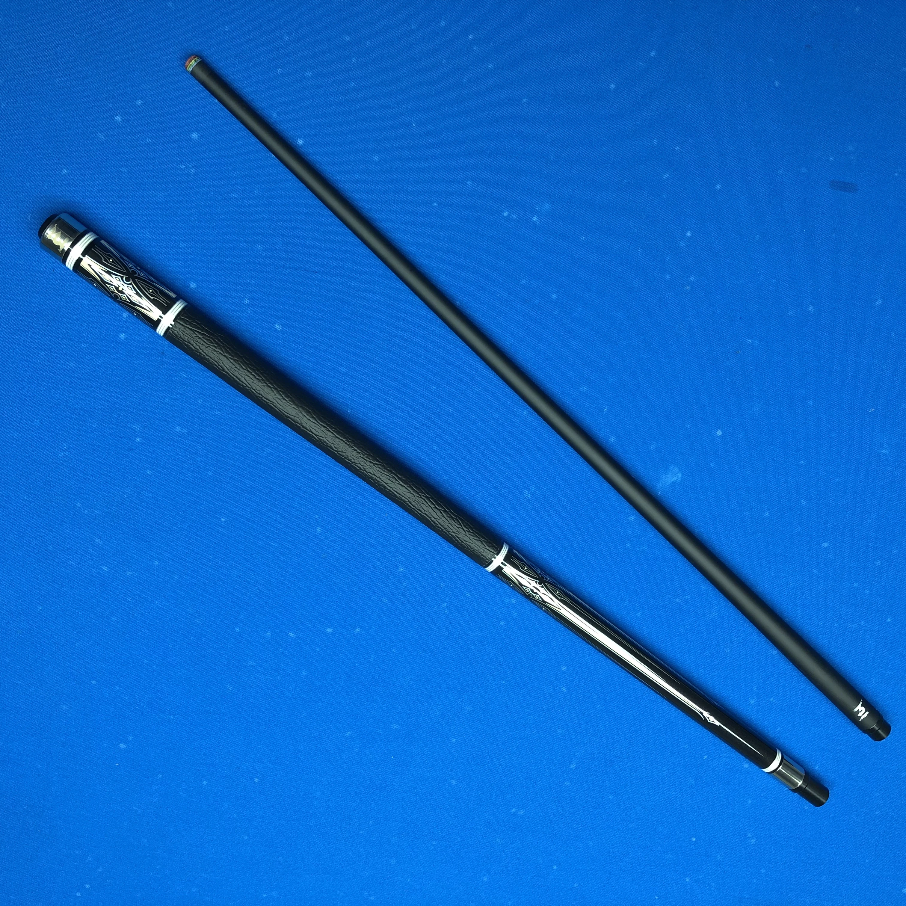 

Карбоновый кий для бильярда 58 дюймов: разборный (1/2), наконечник Rainbow 13 мм, наконечник XTC Black Gold, низкий уровень деформации, быстросъемный трехзубчатый захват Quick Vacuum