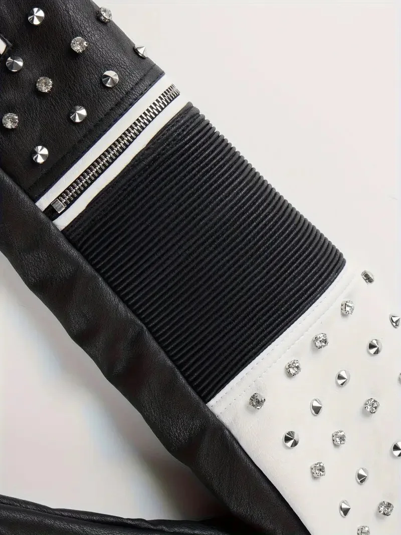 Modna czarno-biała kontrastowa kurtka motocyklowa ze skóry z nitami, z wieloma kieszeniami, dopasowana kurtka w stylu rock punk.