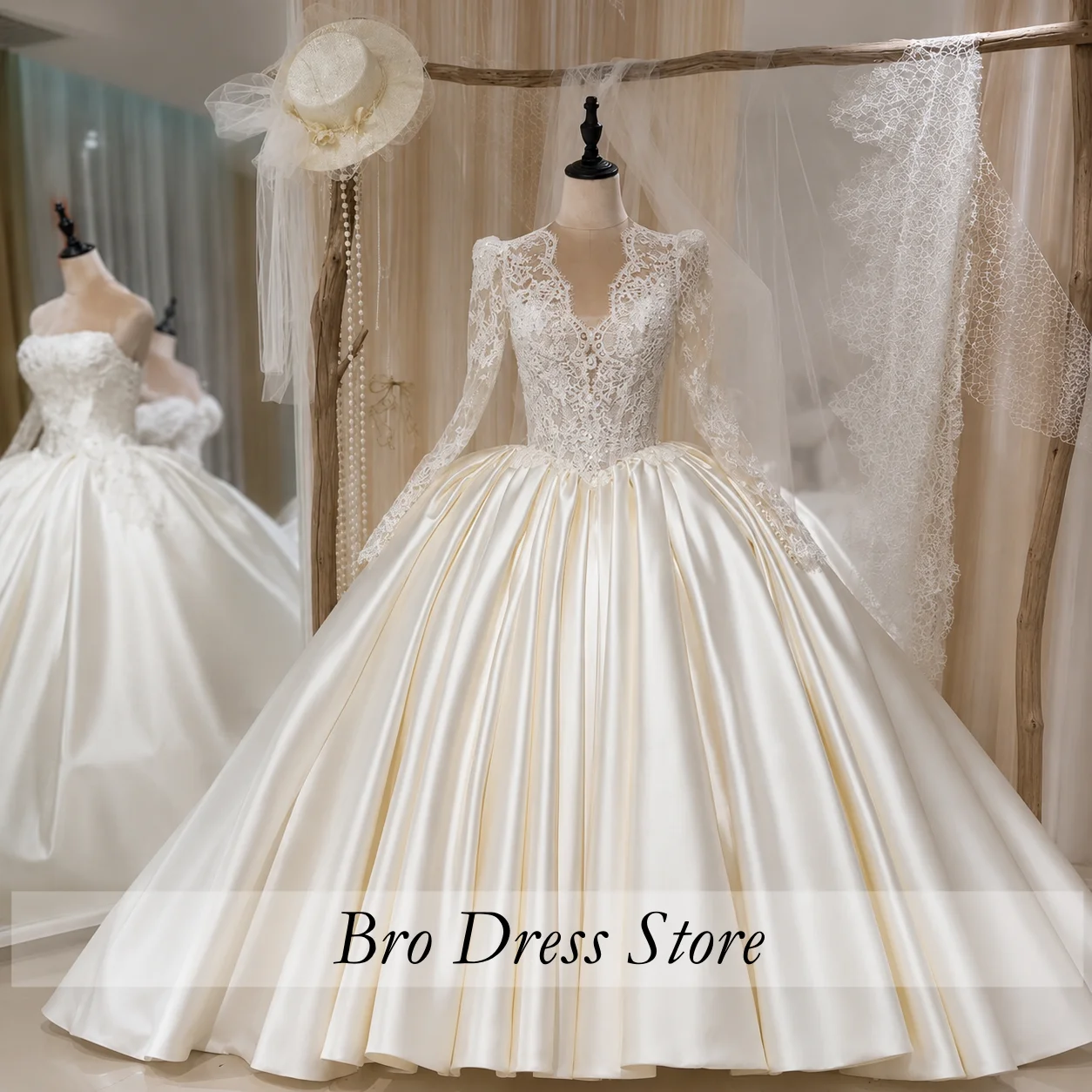 Customized Romantic Lace Wedding Dress Deep V Neck Long Sleeves Satin Princess Ball Gown Vestido de Novia Vestido de Novia