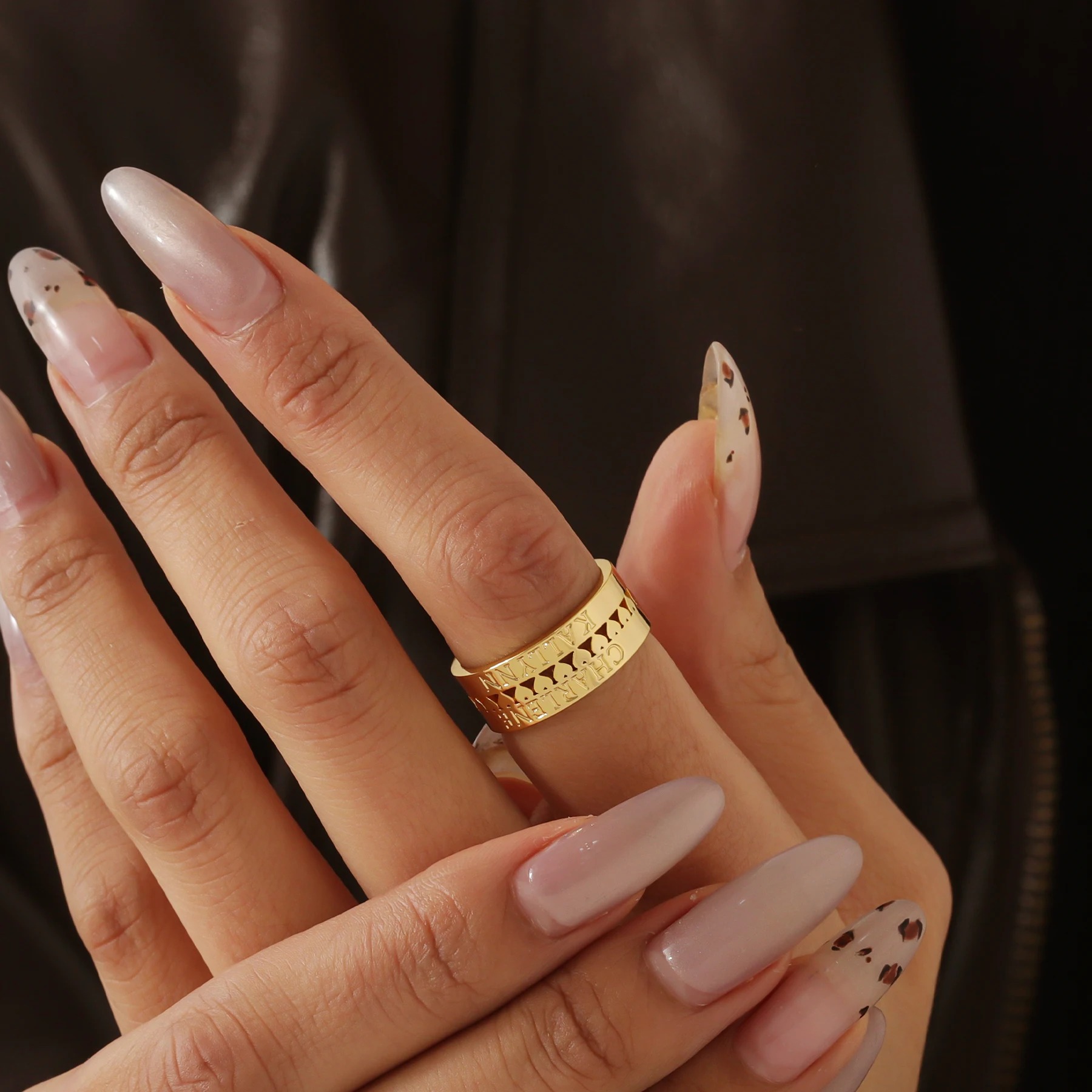 

Zciti Personalized Double Name Ring Custom Engraved Wide Band Hollow Cutout Design Gold Plated Stainless Steel Unisex Jewelry