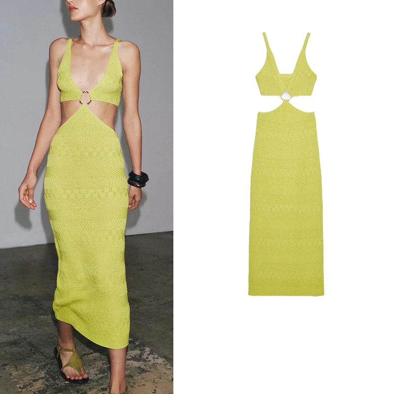 Vestido de Malha E com Decote em V Simples, Sem Mangas, com Detalhes em Anel Metálico e Recortes, Nova Chegada de Verã...