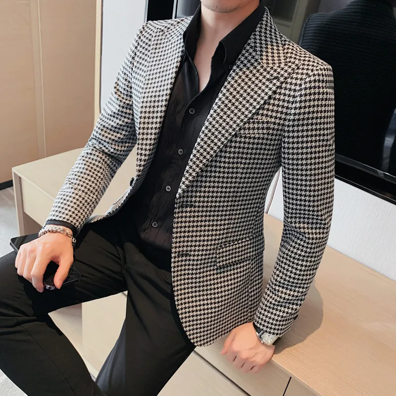 

British Style Men's Fashionable Single Breasted Suit Jacket Blazer Casual Checkered Tailcoat Suit Men's Business Slim Fit Jacket