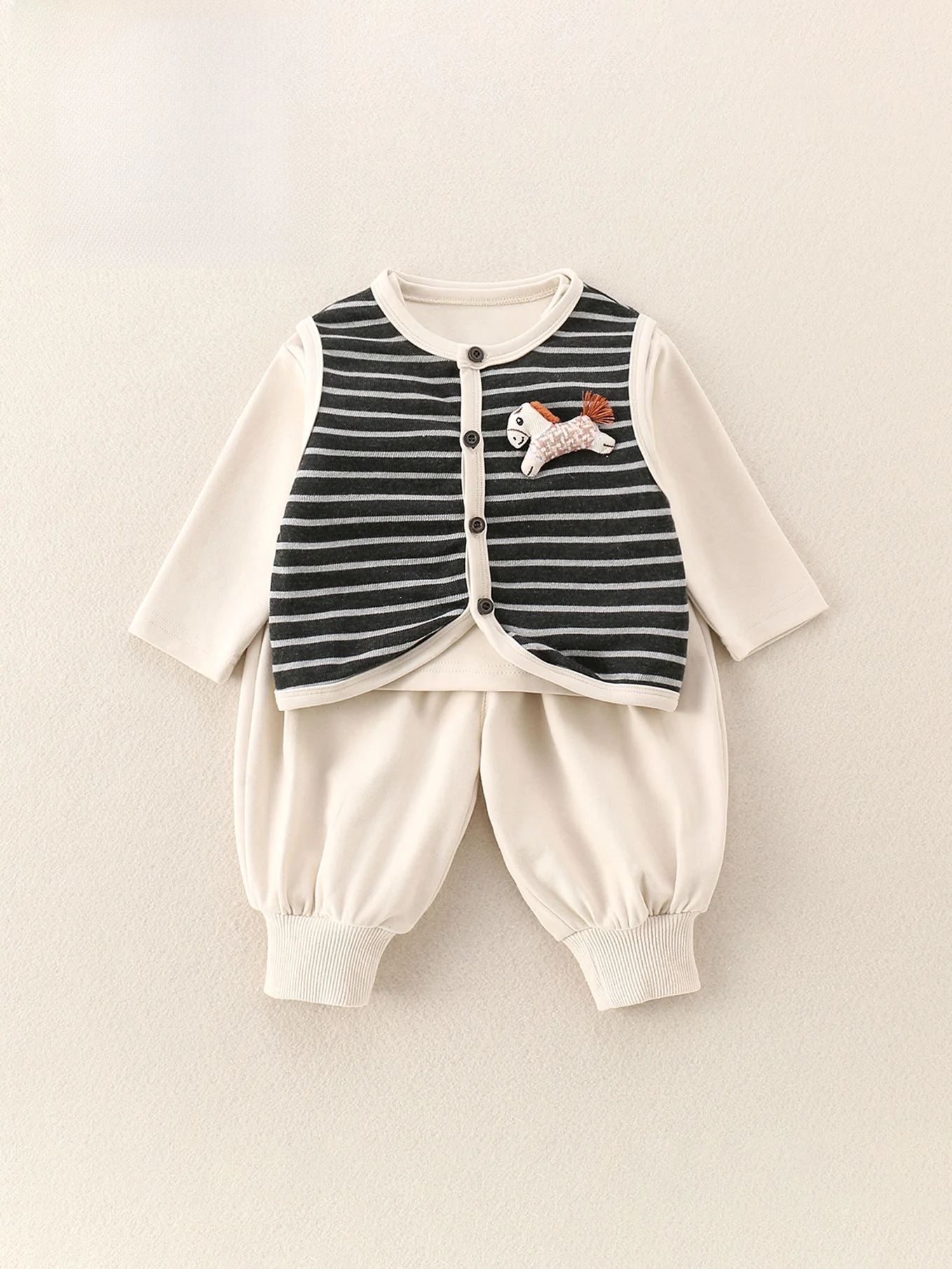 spring-newborn-baby-outfit-three-piece-set-cartoon-vest-sweatshirt-sweatpants-for-toddlers-and-infants-breathable-comfortable