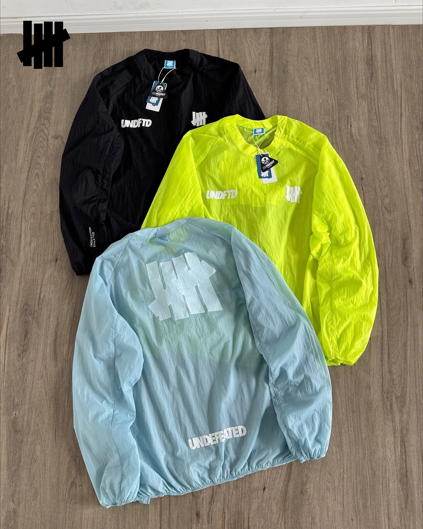 UNDEFEATED Unisex Ultra‑Light Loose Skin Jacket, Custom Woven Nylon Fabric Sun Protection Waterproof Breathable Hooded Outerwear