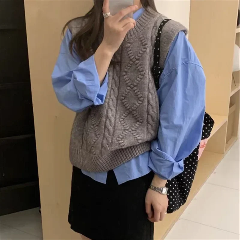 

Woman Loose Ribbed Pullovers Mujer Korean Crew Neck Sweater Vest for Women Spring Autumn Chic Sleeveless Soft Knitted Vest