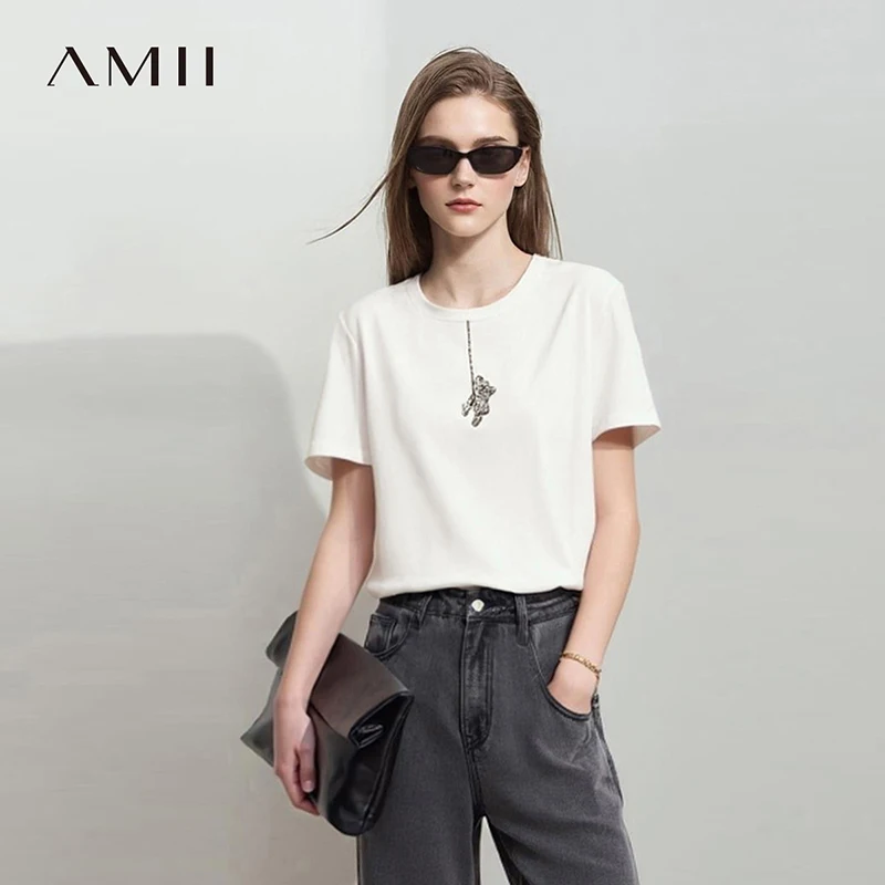Amii T-Shirts für Damen, Sommer 2026, neues Baumwoll-Rundhals-T-Shirt, lässiges, vielseitiges Kurzarm-Oberteil mit Bären-Stickerei für Frauen 12622086