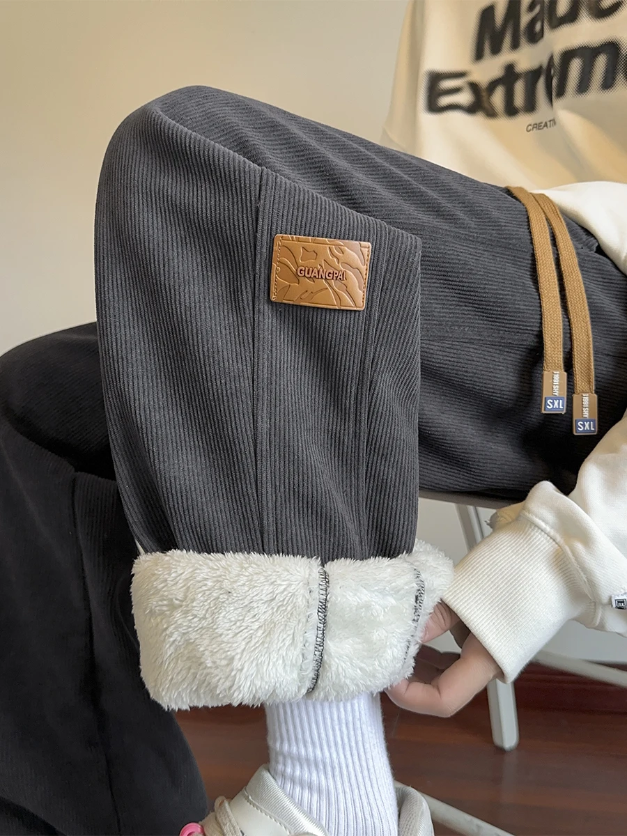 

Men's Winter Thiened Fce Lined Loose Fit Corduroy Pants Elastic Waist Dstring Design Warm Casual Sweatpants